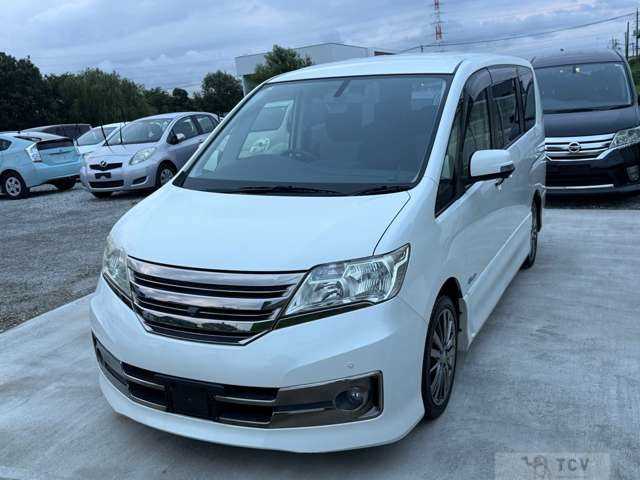 2013 Nissan Serena