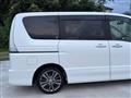 2013 Nissan Serena