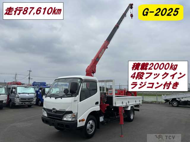 2013 Hino Dutro