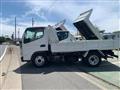 2015 Mitsubishi Canter