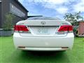 2013 Toyota Crown