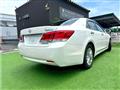 2013 Toyota Crown