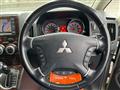2009 Mitsubishi Delica D5