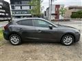 2016 Mazda Axela