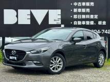 2016 Mazda Axela