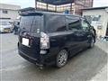 2009 Toyota Voxy