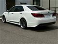 2013 Toyota Crown Athlete Series