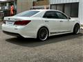 2013 Toyota Crown Athlete Series