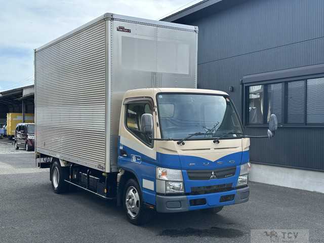 2016 Mitsubishi Canter
