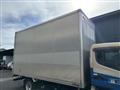 2016 Mitsubishi Canter