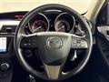 2013 Mazda Axela Sport