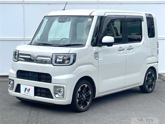 2020 Toyota PIXIS MEGA