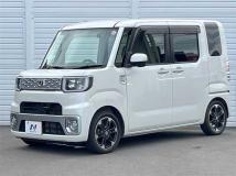 2015 Daihatsu WAKE