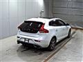 2015 Volvo V40
