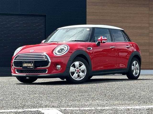 2019 BMW MINI