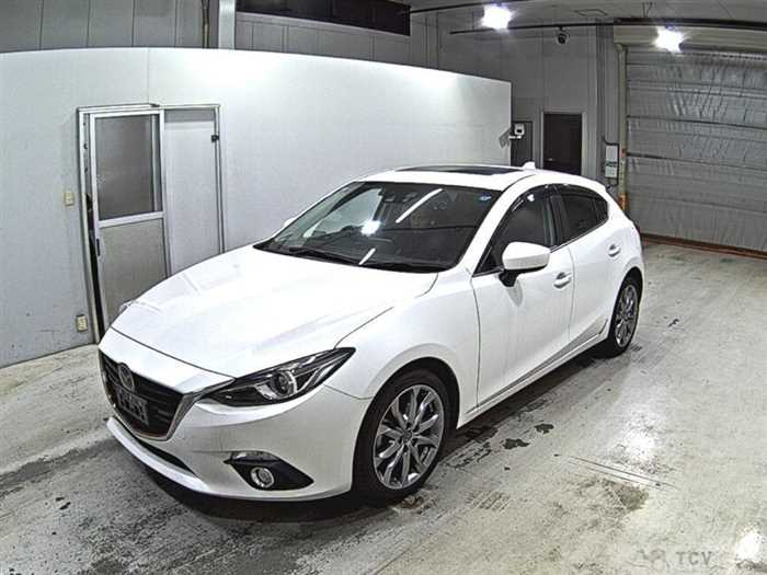 2014 Mazda Axela Sport