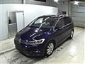 2019 Volkswagen Golf Touran