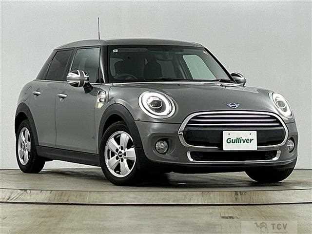 2019 BMW MINI