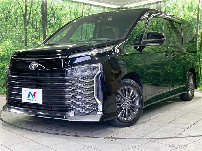 2023 Toyota Voxy