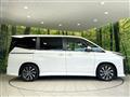 2024 Toyota Voxy