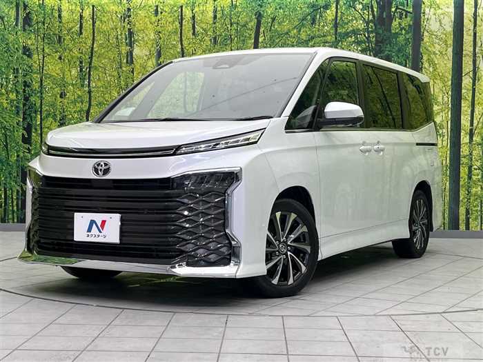2025 Toyota Voxy
