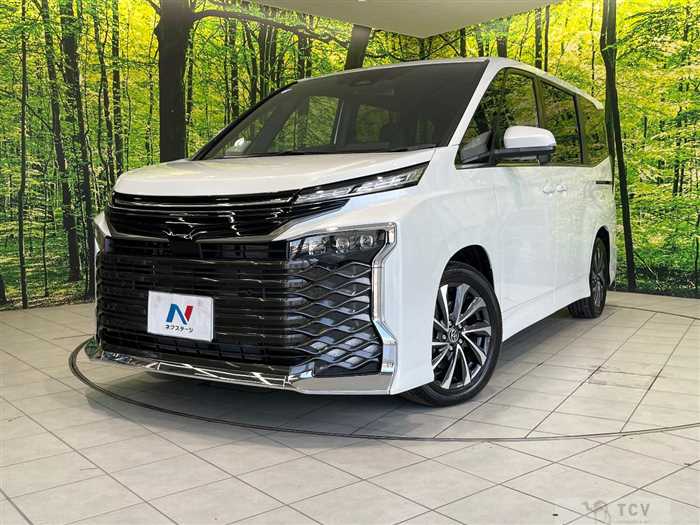 2025 Toyota Voxy