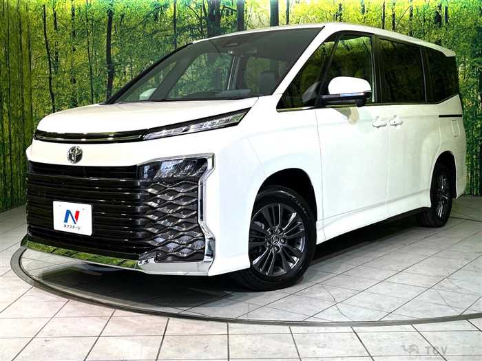 2025 Toyota Voxy