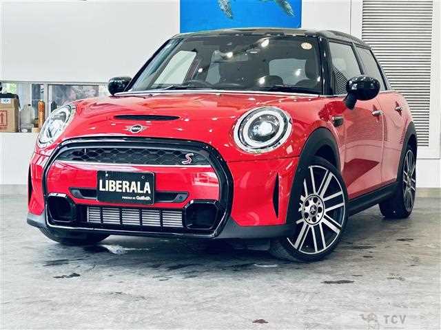 2022 BMW MINI