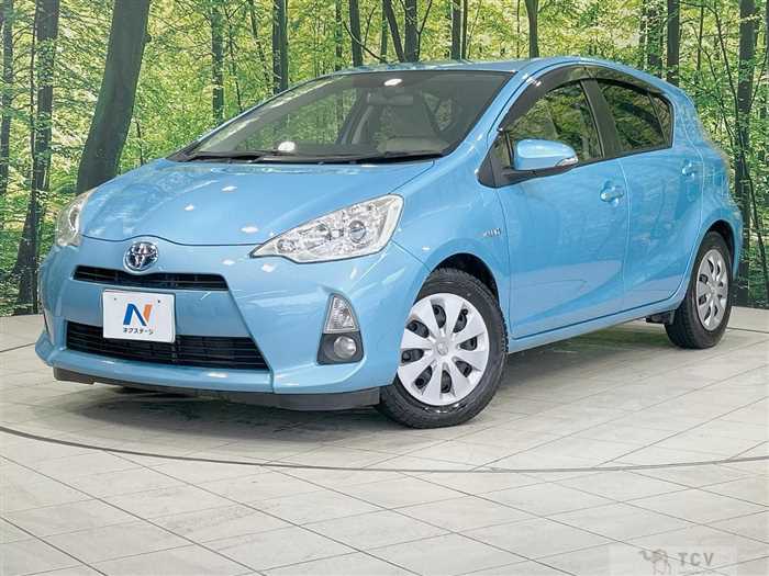 2012 Toyota AQUA