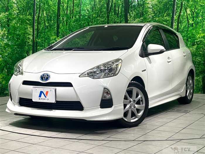 2012 Toyota AQUA