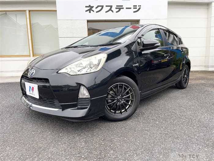 2013 Toyota AQUA