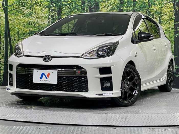 2017 Toyota AQUA