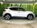 2022 Nissan KIX