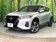 2022 Nissan KIX