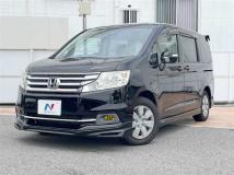 2012 Honda Step WGN