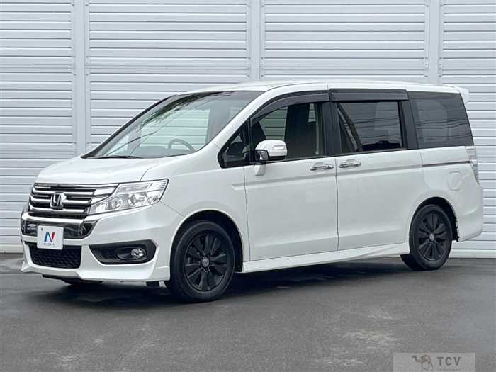 2013 Honda Step WGN