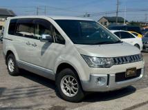 2008 Mitsubishi Delica D5