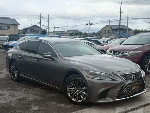 2017 Lexus LS