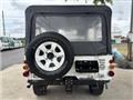 1997 Mitsubishi Jeep