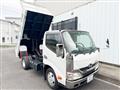 2013 Hino Dutro