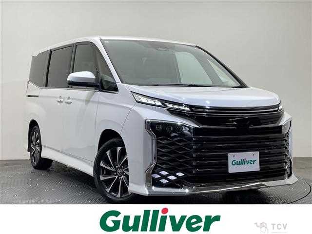 2023 Toyota Voxy
