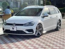 2019 Volkswagen Golf R Variant