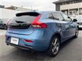 2016 Volvo V40
