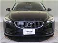 2017 Volvo V40