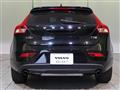 2017 Volvo V40