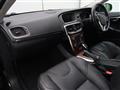 2017 Volvo V40