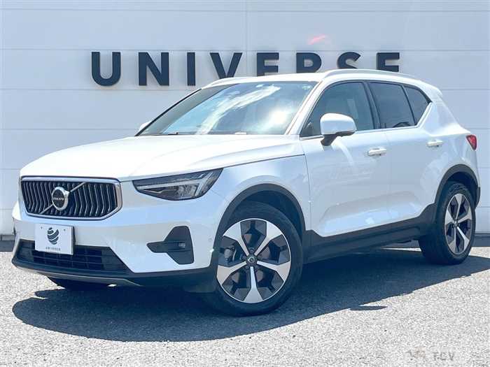 2022 Volvo XC40