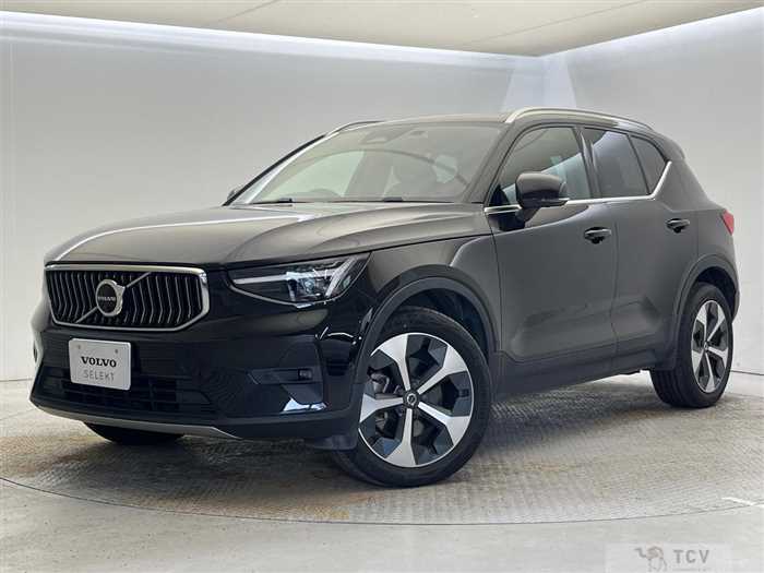 2022 Volvo XC40