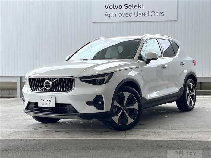 2023 Volvo XC40