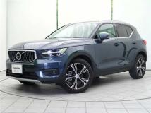2020 Volvo XC40